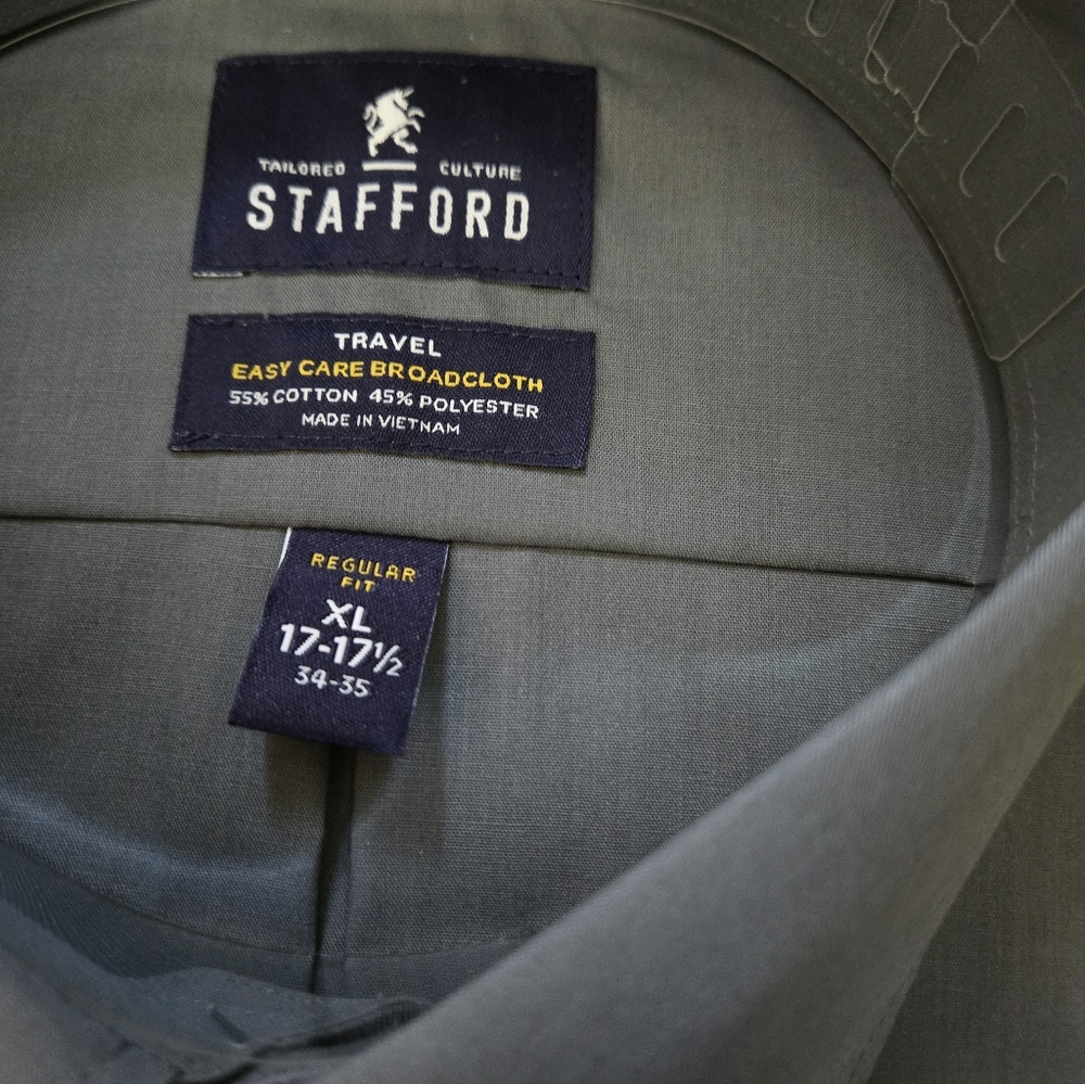 Tailored Fit Stafford Grey Size XL (17-17 1/2) Regular Fit Easy Care Dress Shirt - Picture 2 of 5